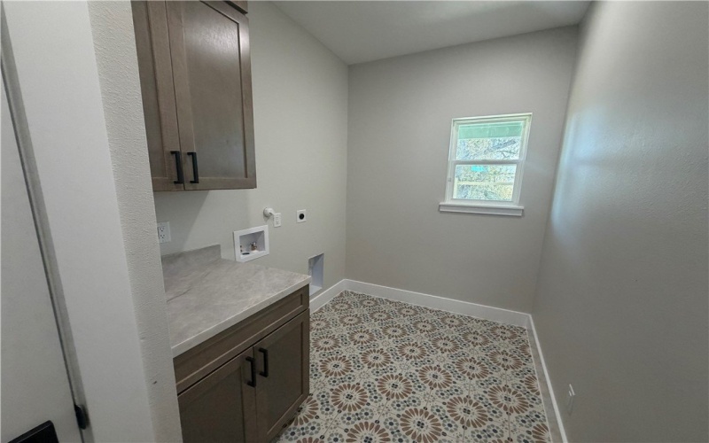 745 S 10TH, Aransas Pass, TX 78336, 4 Bedrooms Bedrooms, ,2 BathroomsBathrooms,Residential,For Sale,745 S 10TH,0,469575