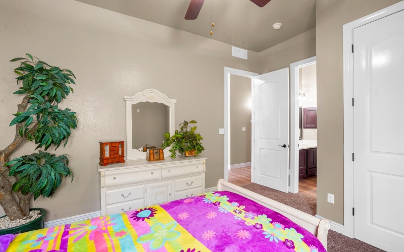 2425 Cesar Cordova Place, El Paso, TX 79938, 4 Habitaciones Habitaciones , ,3 BañosBaños,Residential,En Venta,2425 Cesar Cordova Place,0,862163