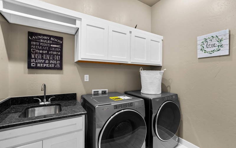 2429 CESAR CORDOVA Place, El Paso, TX 79938, 4 Bedrooms Bedrooms, ,2 BathroomsBathrooms,Residential,For Sale,2429 CESAR CORDOVA Place,0,886355