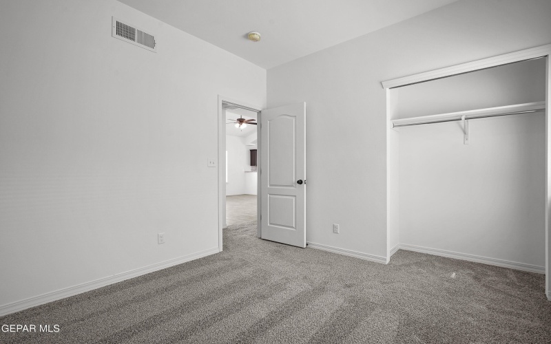 12832 LINSTEAD Avenue, El Paso, TX 79928, 4 Habitaciones Habitaciones , ,2 BañosBaños,Residential,En Venta,12832 LINSTEAD Avenue,0,897696