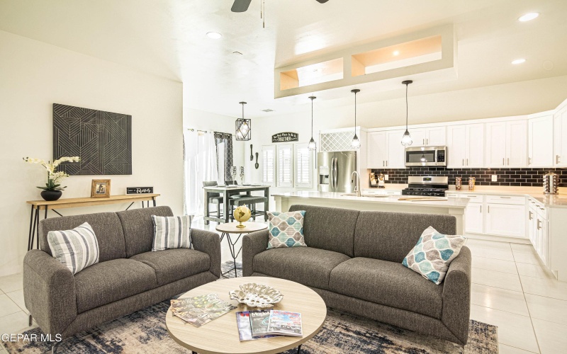 15384 Imagine Drive, El Paso, TX 79938, 4 Bedrooms Bedrooms, ,2 BathroomsBathrooms,Residential,For Sale,15384 Imagine Drive,0,921037