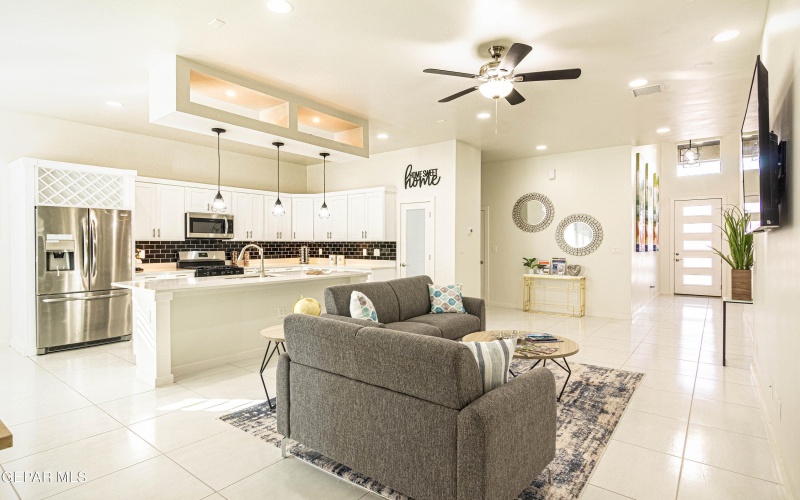 15384 Imagine Drive, El Paso, TX 79938, 4 Bedrooms Bedrooms, ,2 BathroomsBathrooms,Residential,For Sale,15384 Imagine Drive,0,921037