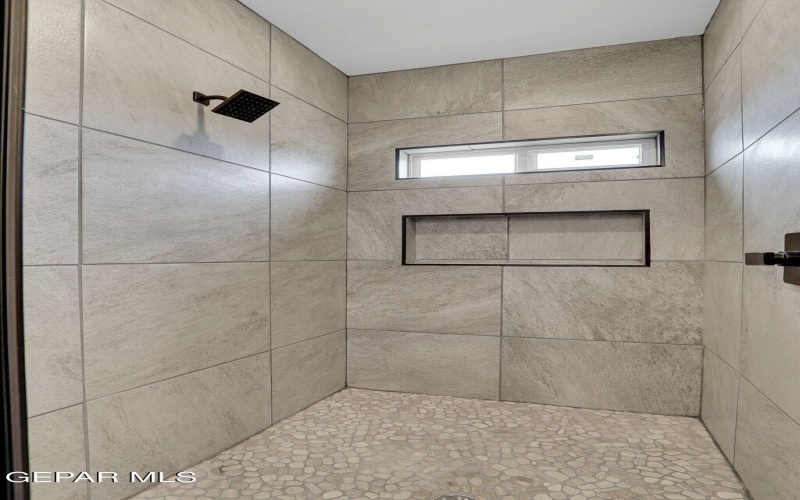 650 DAVI'S GREENWOOD COURT, Vinton, TX 79821, 3 Bedrooms Bedrooms, ,2 BathroomsBathrooms,Residential,For Sale,650 DAVI'S GREENWOOD COURT,0,922033