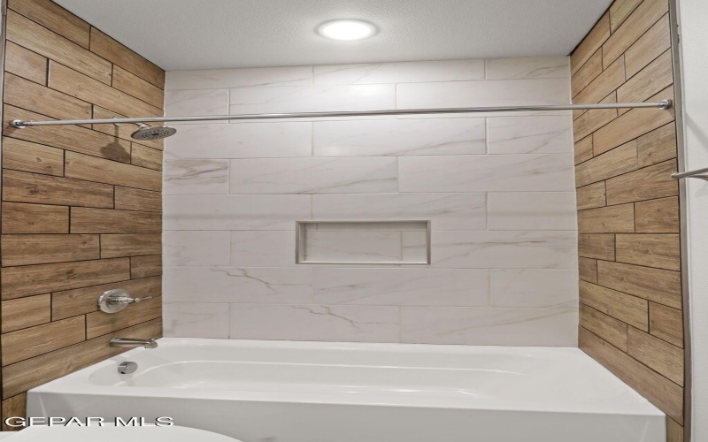 662 Davi's Greenwood Court, Vinton, TX 79821, 3 Bedrooms Bedrooms, ,2 BathroomsBathrooms,Residential,For Sale,662 Davi's Greenwood Court,0,922069