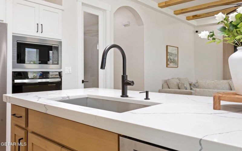 1425 DYLAN Place, El Paso, TX 79928, 4 Habitaciones Habitaciones , ,3 BañosBaños,Residential,En Venta,1425 DYLAN Place,0,923229