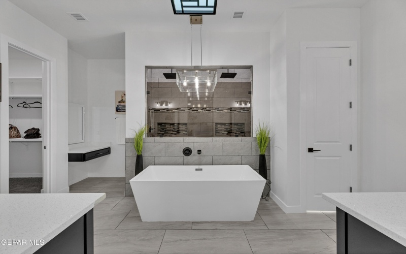 13014 BUCKLEBURY, El Paso, TX 79928, 4 Bedrooms Bedrooms, ,2 BathroomsBathrooms,Residential,For Sale,13014 BUCKLEBURY,0,924684