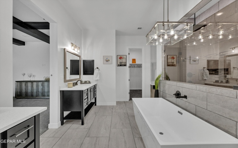 13014 BUCKLEBURY, El Paso, TX 79928, 4 Bedrooms Bedrooms, ,2 BathroomsBathrooms,Residential,For Sale,13014 BUCKLEBURY,0,924684