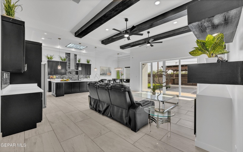 13014 BUCKLEBURY, El Paso, TX 79928, 4 Bedrooms Bedrooms, ,2 BathroomsBathrooms,Residential,For Sale,13014 BUCKLEBURY,0,924684