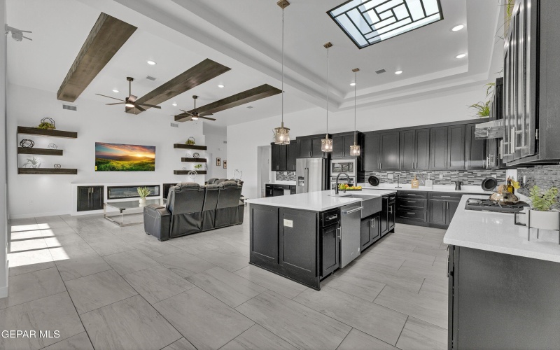 13014 BUCKLEBURY, El Paso, TX 79928, 4 Bedrooms Bedrooms, ,2 BathroomsBathrooms,Residential,For Sale,13014 BUCKLEBURY,0,924684