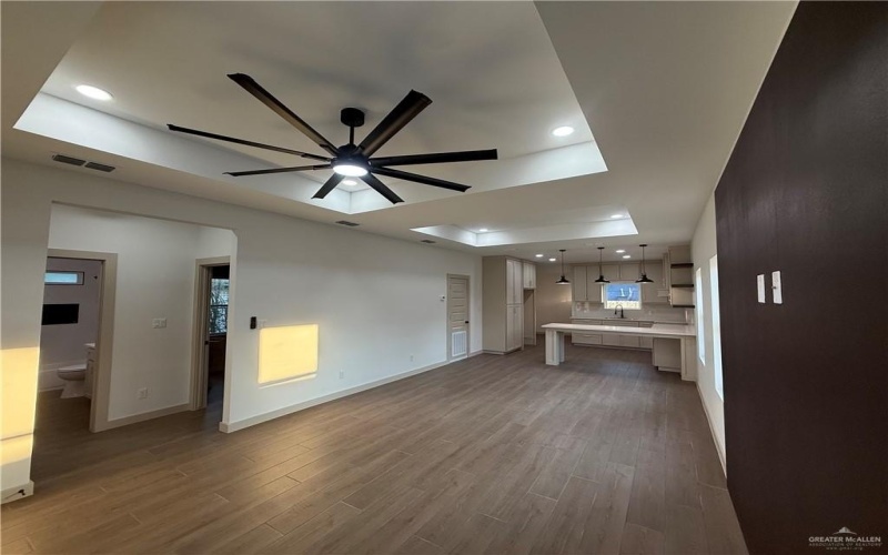 805 W Bowe Street, Pharr, TX 78577, 3 Bedrooms Bedrooms, ,2 BathroomsBathrooms,Residential,For Sale,805 W Bowe Street,0,491304