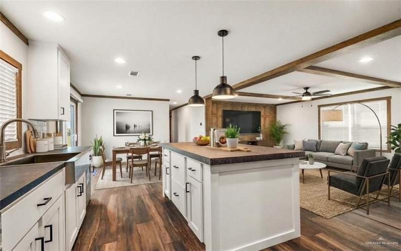 36223 Ranch Park Road, San Benito, TX 78586, 4 Habitaciones Habitaciones , ,3 BañosBaños,Residential,En Venta,36223 Ranch Park Road,0,491418