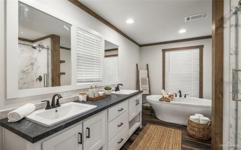 36223 Ranch Park Road, San Benito, TX 78586, 4 Habitaciones Habitaciones , ,3 BañosBaños,Residential,En Venta,36223 Ranch Park Road,0,491418