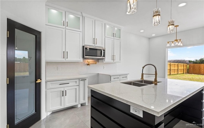 1120 Baker Lane, Edinburg, TX 78541, 3 Habitaciones Habitaciones , ,2 BañosBaños,Residential,En Venta,1120 Baker Lane,0,491470