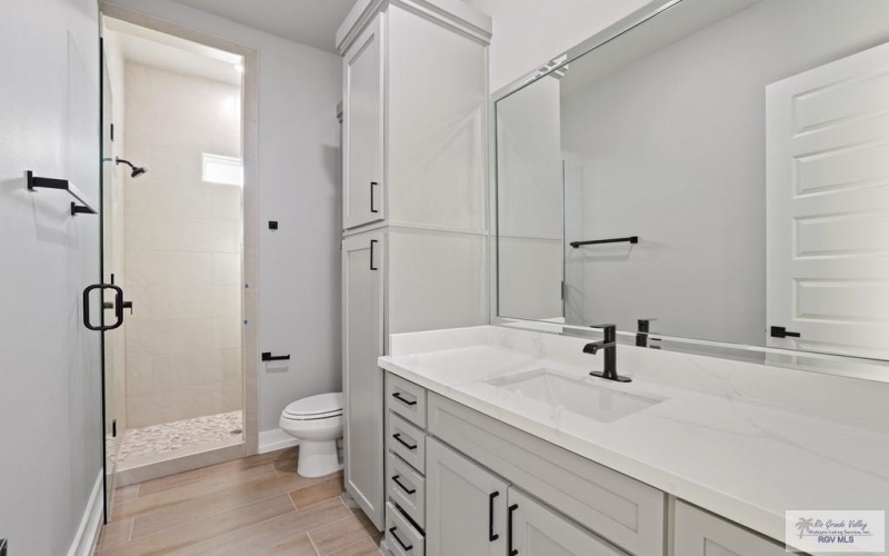 3606 TREASURE HILLS BLVD., HARLINGEN, TX 78550, 4 Bedrooms Bedrooms, ,3 BathroomsBathrooms,Residential,For Sale,3606 TREASURE HILLS BLVD.,0,29771033