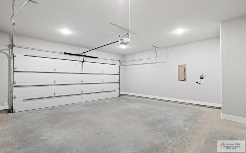 3606 TREASURE HILLS BLVD., HARLINGEN, TX 78550, 4 Bedrooms Bedrooms, ,3 BathroomsBathrooms,Residential,For Sale,3606 TREASURE HILLS BLVD.,0,29771033