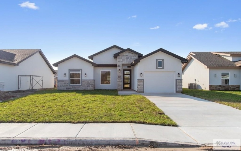 17950 SPRUCE ST, COMBES, TX 78552, 3 Bedrooms Bedrooms, ,2 BathroomsBathrooms,Residential,For Sale,17950 SPRUCE ST,0,29771036