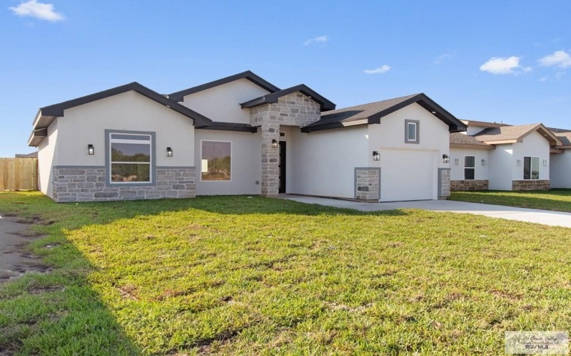 17950 SPRUCE ST, COMBES, TX 78552, 3 Bedrooms Bedrooms, ,2 BathroomsBathrooms,Residential,For Sale,17950 SPRUCE ST,0,29771036