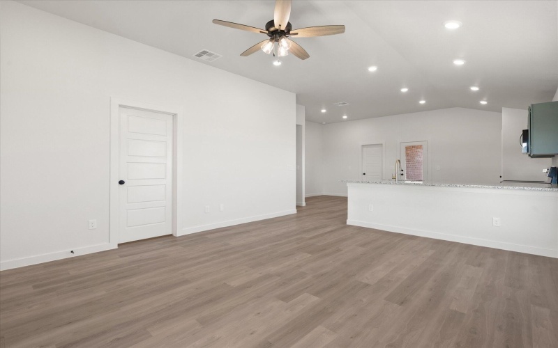 5502 Rice Street, Lubbock, TX 79416, 3 Bedrooms Bedrooms, ,2 BathroomsBathrooms,Residential,For Sale,5502 Rice Street,0,202600261