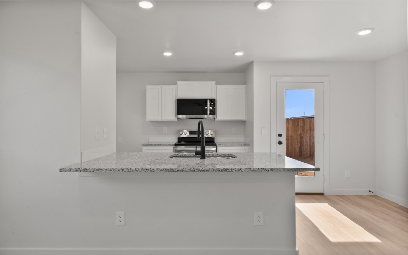 8313 24th Street, Lubbock, TX 79407, 2 Habitaciones Habitaciones , ,2 BañosBaños,Residential,En Venta,8313 24th Street,0,202600263