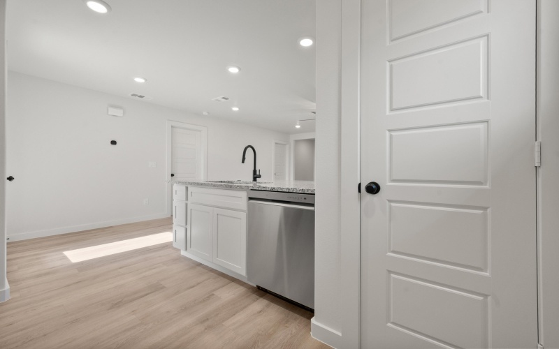 8313 24th Street, Lubbock, TX 79407, 2 Habitaciones Habitaciones , ,2 BañosBaños,Residential,En Venta,8313 24th Street,0,202600263