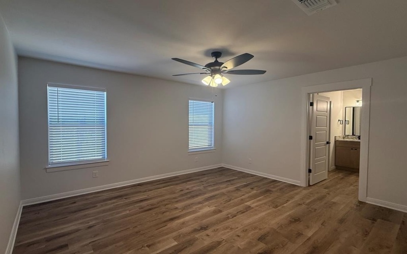 6107 Valley Pine Dr, San Angelo, TX 76904, 3 Habitaciones Habitaciones , ,2 BañosBaños,Residential,En Venta,6107 Valley Pine Dr,0,130222