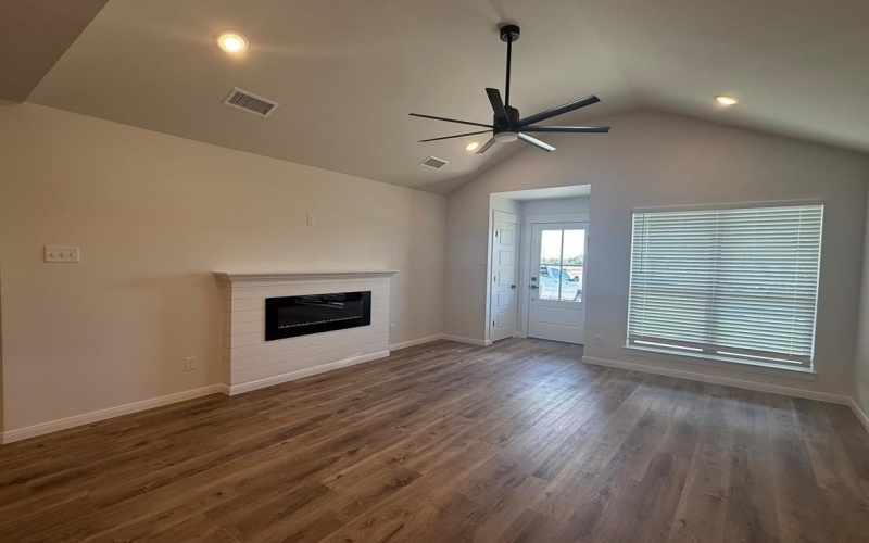 6107 Valley Pine Dr, San Angelo, TX 76904, 3 Habitaciones Habitaciones , ,2 BañosBaños,Residential,En Venta,6107 Valley Pine Dr,0,130222