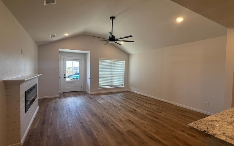 6107 Valley Pine Dr, San Angelo, TX 76904, 3 Habitaciones Habitaciones , ,2 BañosBaños,Residential,En Venta,6107 Valley Pine Dr,0,130222