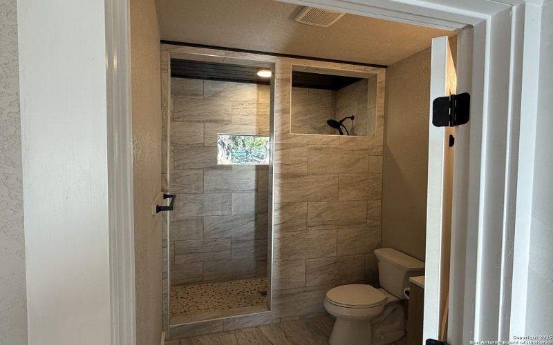 1288 Lonesome, Canyon Lake, TX 78133, 3 Habitaciones Habitaciones , ,2 BañosBaños,Residential,En Venta,1288 Lonesome,0,1931813