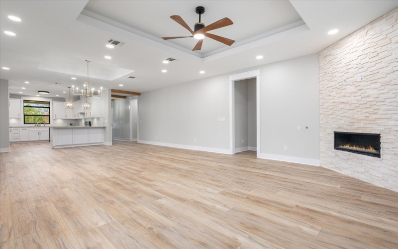911 Augusta Drive, Lufkin, TX 75901, 3 Bedrooms Bedrooms, ,2 BathroomsBathrooms,Residential,For Sale,911 Augusta Drive,22500570