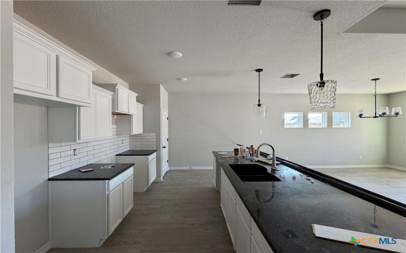 2550 Settlers Oak Drive, Belton, TX 76513, 3 Bedrooms Bedrooms, ,2 BathroomsBathrooms,Residential,For Sale,2550 Settlers Oak Drive,0,597639