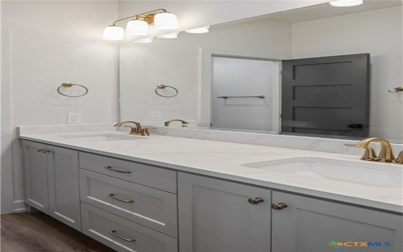 16026 Honey Ridge Drive, Holland, TX 76534, 4 Bedrooms Bedrooms, ,3 BathroomsBathrooms,Residential,For Sale,16026 Honey Ridge Drive,0,601133