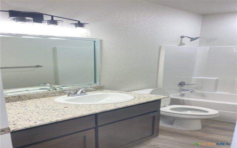 101 Leon Lane unit: B #B, Copperas Cove, TX 76522, 3 Habitaciones Habitaciones , ,2 BañosBaños,Residential Multi Family,En Venta,101 Leon Lane unit: B,0,601213