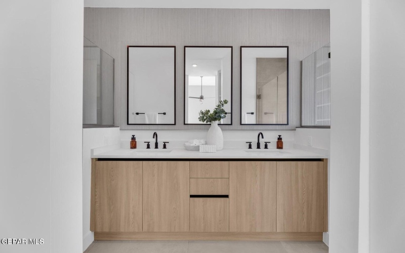 12741 PERSISTENCE, El Paso, TX 79928, 3 Habitaciones Habitaciones , ,2 BañosBaños,Residential,En Venta,12741 PERSISTENCE,0,936075