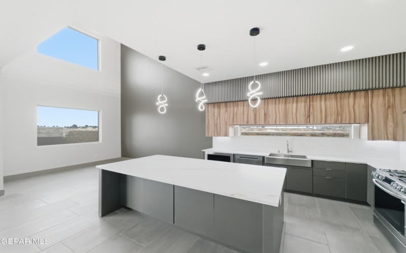 11317 ARDELLE Avenue, El Paso, TX 79936, 4 Habitaciones Habitaciones , ,2 BañosBaños,Residential,En Venta,11317 ARDELLE Avenue,0,936081