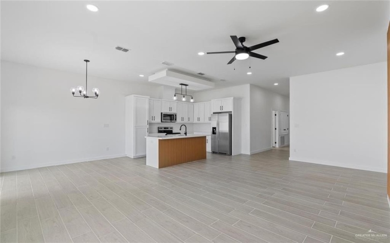 2217 N Gaytan Avenue, Edinburg, TX 78542, 3 Habitaciones Habitaciones , ,2 BañosBaños,Residential,En Venta,2217 N Gaytan Avenue,0,491512