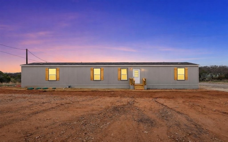 3501 Evergreen Drive, Granbury, TX 76048, 3 Bedrooms Bedrooms, ,2 BathroomsBathrooms,Residential,For Sale,3501 Evergreen Drive,0,21133352