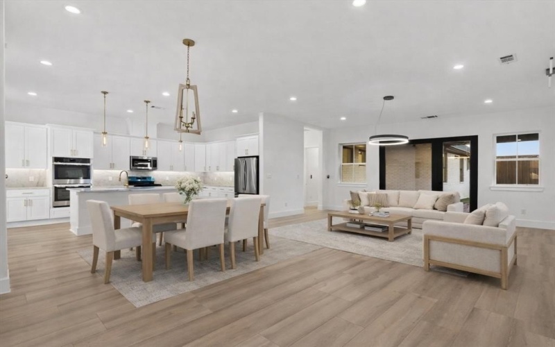 2703 Stonecrest Drive, Sherman, TX 75092, 5 Habitaciones Habitaciones , ,5 BañosBaños,Residential,En Venta,2703 Stonecrest Drive,0,21135576