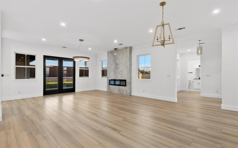 2703 Stonecrest Drive, Sherman, TX 75092, 5 Habitaciones Habitaciones , ,5 BañosBaños,Residential,En Venta,2703 Stonecrest Drive,0,21135576