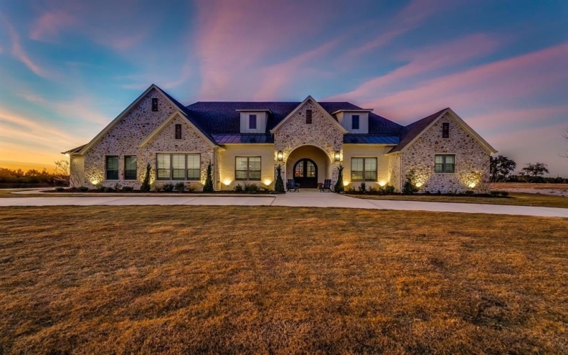 7015 County Road 175, Stephenville, TX 76401, 4 Bedrooms Bedrooms, ,5 BathroomsBathrooms,Residential,For Sale,7015 County Road 175,0,21140977