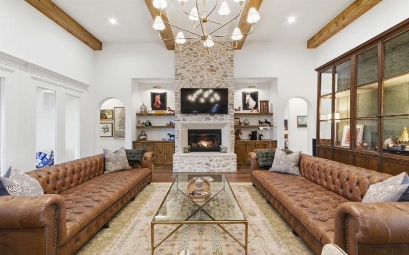 7015 County Road 175, Stephenville, TX 76401, 4 Bedrooms Bedrooms, ,5 BathroomsBathrooms,Residential,For Sale,7015 County Road 175,0,21140977