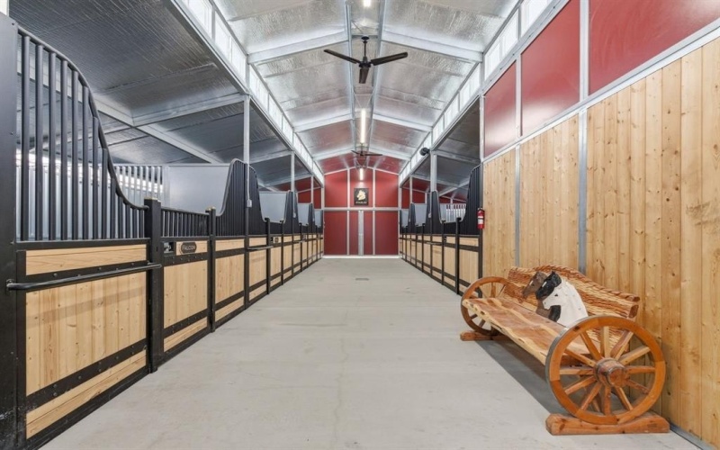 7015 County Road 175, Stephenville, TX 76401, 4 Bedrooms Bedrooms, ,5 BathroomsBathrooms,Residential,For Sale,7015 County Road 175,0,21140977