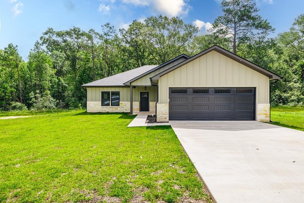800 St Clair, Lufkin, TX 75901, 3 Bedrooms Bedrooms, ,2 BathroomsBathrooms,Residential,For Sale,800 St Clair,22500705