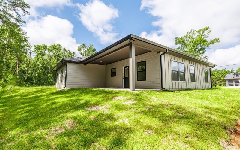 800 St Clair, Lufkin, TX 75901, 3 Bedrooms Bedrooms, ,2 BathroomsBathrooms,Residential,For Sale,800 St Clair,22500705