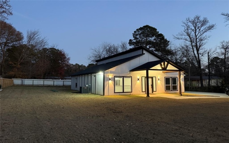 10184 Las Vegas Drive, Tyler, TX 75704, 3 Habitaciones Habitaciones , ,2 BañosBaños,Residential,En Venta,10184 Las Vegas Drive,0,21143602