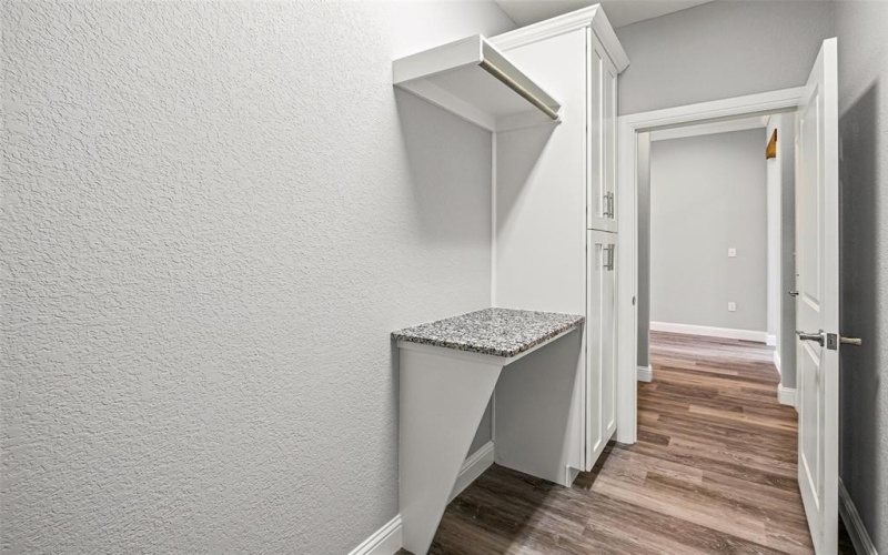 3611 Broken Bow Drive, Granbury, TX 76048, 3 Bedrooms Bedrooms, ,2 BathroomsBathrooms,Residential,For Sale,3611 Broken Bow Drive,0,21143646