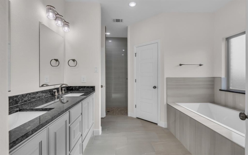 603 Madison Street, Cleburne, TX 76033, 3 Bedrooms Bedrooms, ,2 BathroomsBathrooms,Residential,For Sale,603 Madison Street,0,21143731