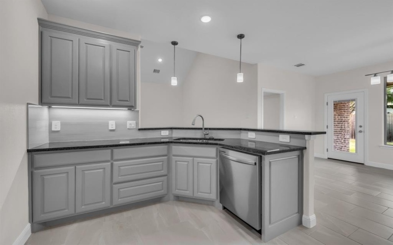 603 Madison Street, Cleburne, TX 76033, 3 Bedrooms Bedrooms, ,2 BathroomsBathrooms,Residential,For Sale,603 Madison Street,0,21143731