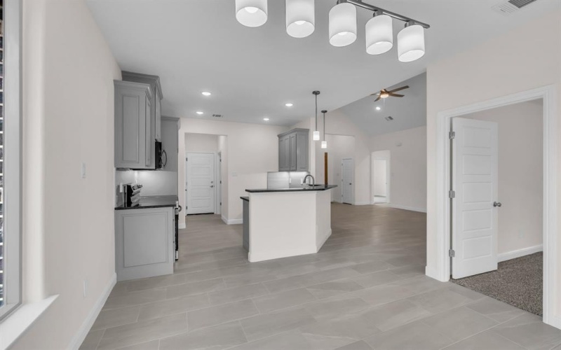 603 Madison Street, Cleburne, TX 76033, 3 Bedrooms Bedrooms, ,2 BathroomsBathrooms,Residential,For Sale,603 Madison Street,0,21143731