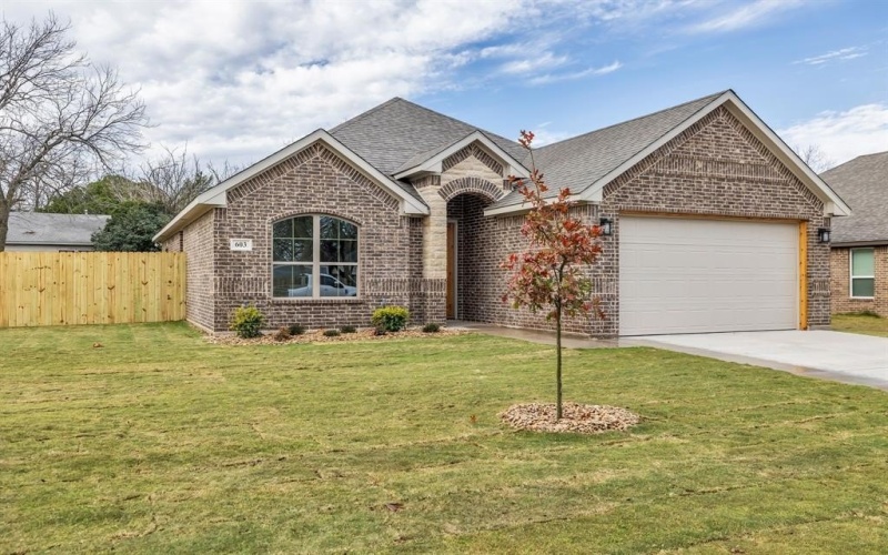 603 Madison Street, Cleburne, TX 76033, 3 Bedrooms Bedrooms, ,2 BathroomsBathrooms,Residential,For Sale,603 Madison Street,0,21143731