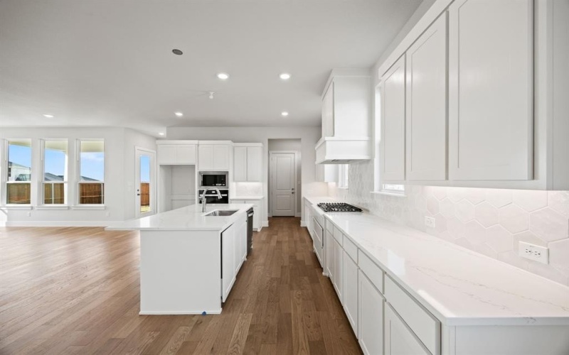 552 Stark Mews, Celina, TX 75009, 4 Bedrooms Bedrooms, ,3 BathroomsBathrooms,Residential,For Sale,552 Stark Mews,0,21144010